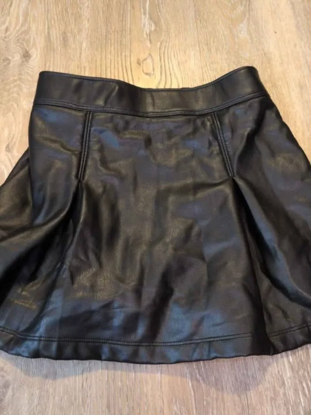 Abercrombie Kids Black Faux Leather Skort Size 7/8